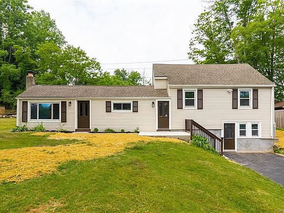 2nd image of 4 Cramer Rd