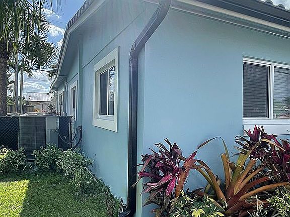5th image of 17120 NW 78th Ave