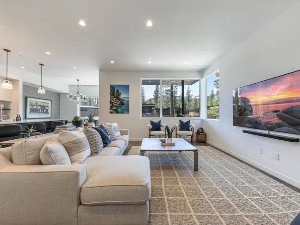 260 Palisades Cir, Olympic Valley, CA 96146