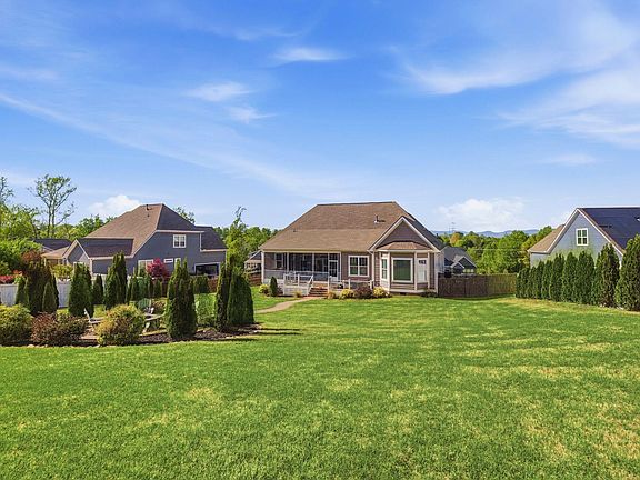 4th image of 115 Owens Creek Ct