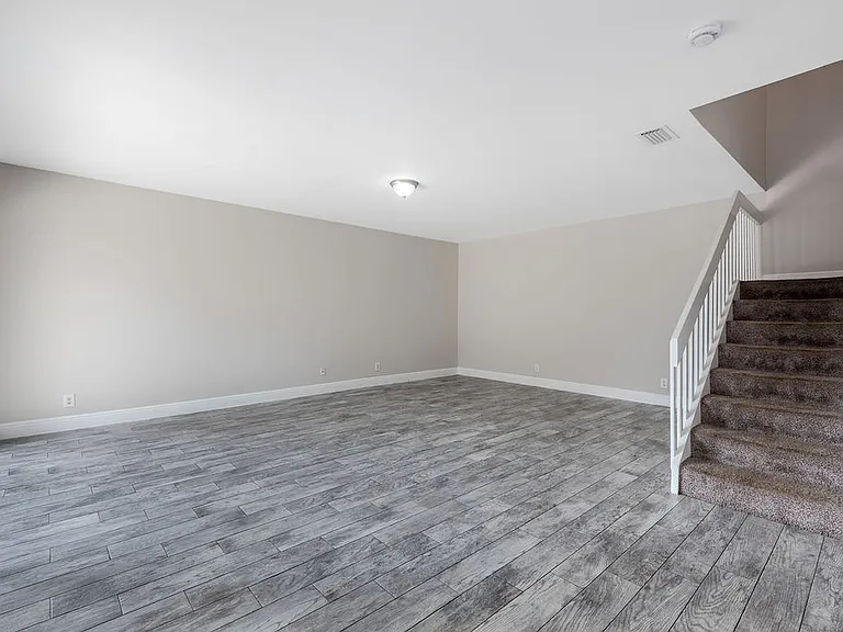 1755 N Congress Ave — Photo 6