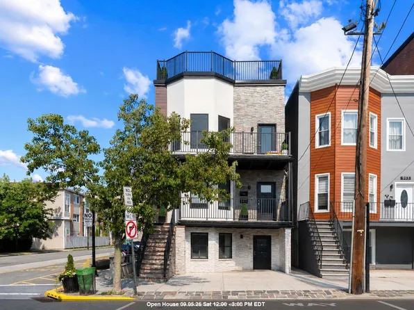 901 Palisade Avenue image 1 of 23