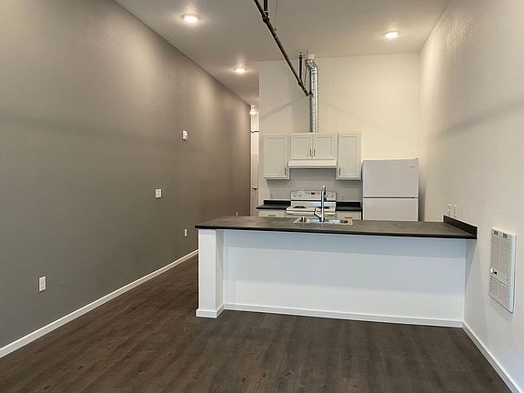 5th image of 317 4th Ave E #109
