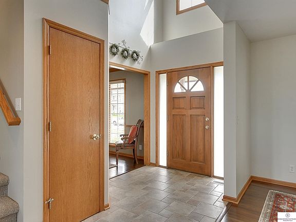 5th image of 8608 S 100th St