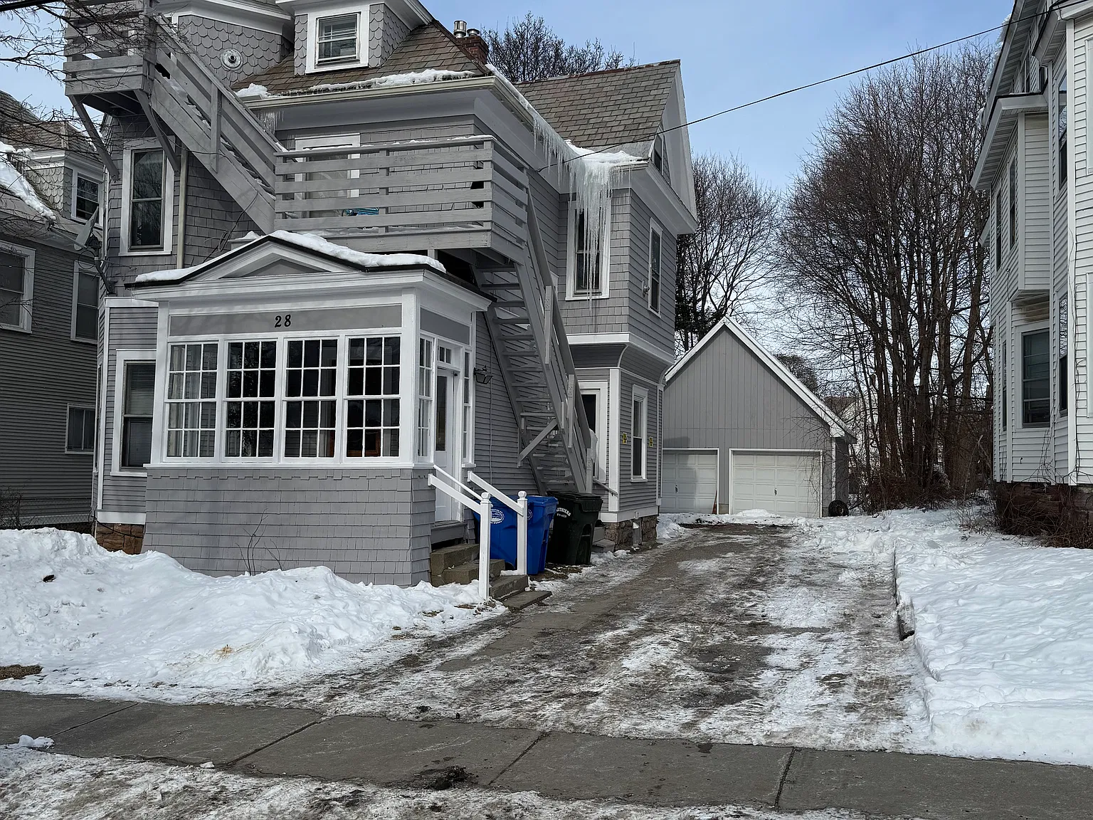 28 Brookes Ave — Photo 1