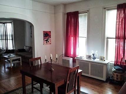 4th image of 2645 N Newhall St #3