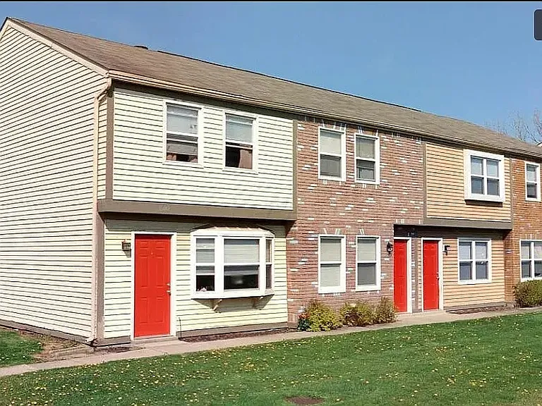1600 Worthington Row Dr #1600 — Photo 1
