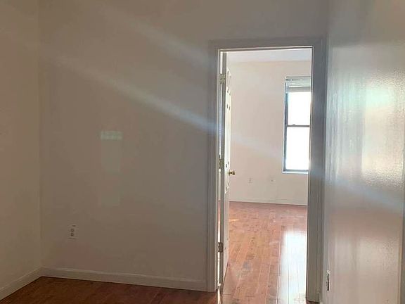 3rd image of 2125 1st Ave APT 3N