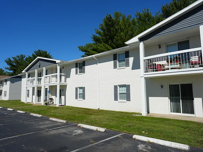 River Club — Photo 13