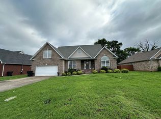 5122 Green Acres Ln, Murfreesboro, TN 37129