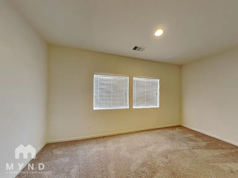 14320 Loyola Dr — Photo 10