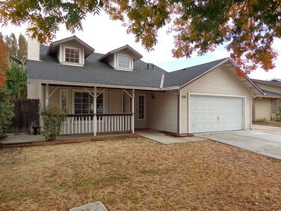 556 S Del Puerto Ave, Patterson, CA, 95363