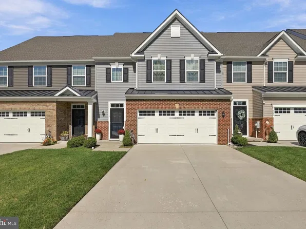 119 Hidden Acres Ln, Moorestown, NJ 08057