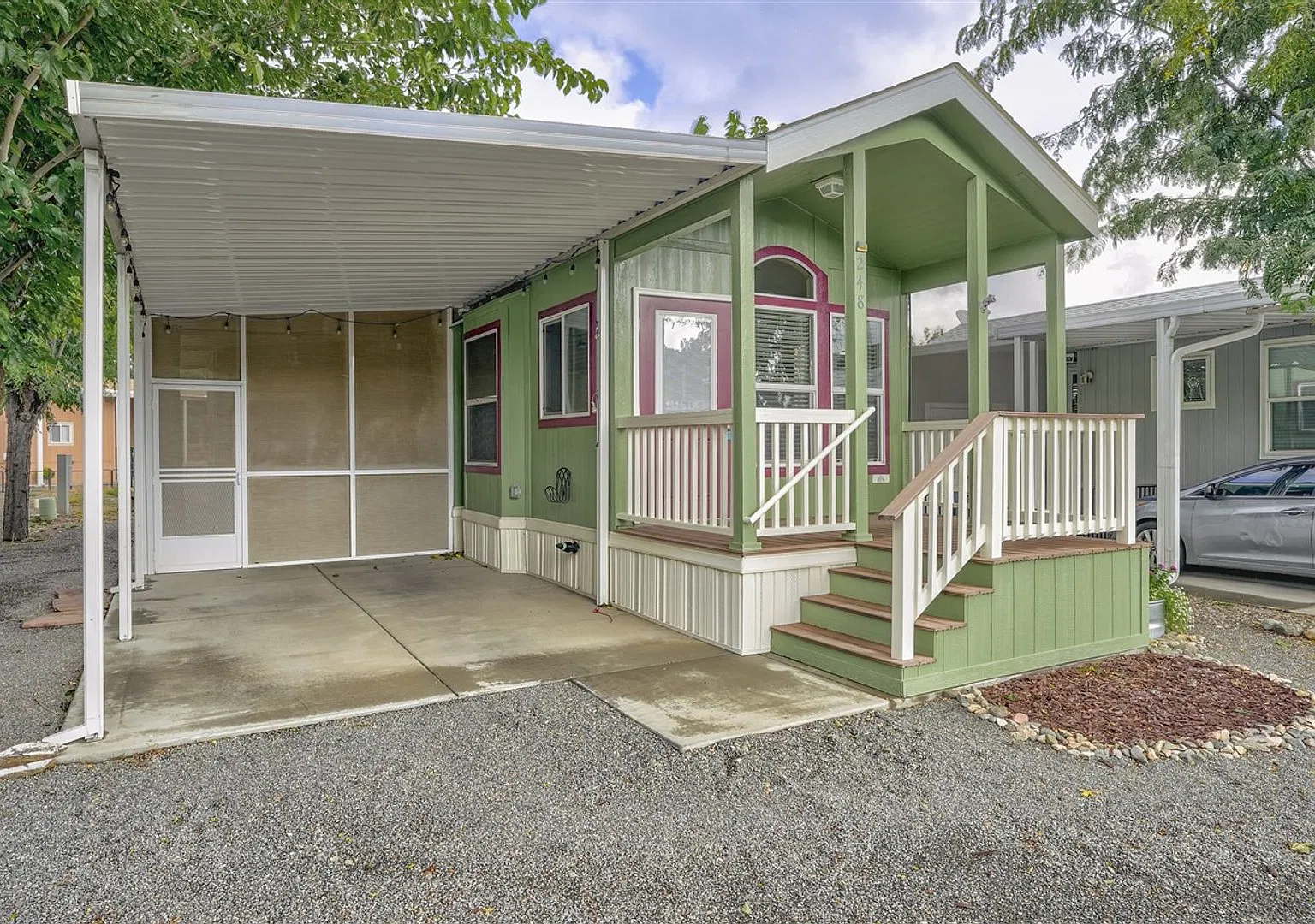 Charming 1-Bedroom Park Model with Enclosed Patio in 55+ Orchard Ranch! — Photo 4