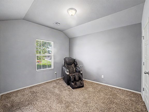 5th image of 18112 E 42nd Pl
