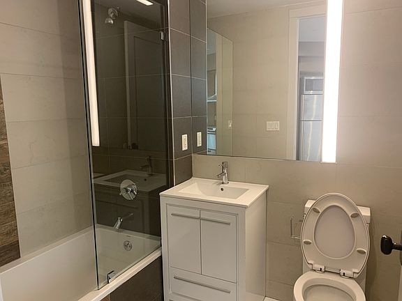 3rd image of 72 N Henry St #1G