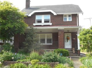 9716 North Blvd, Cleveland, OH 44108