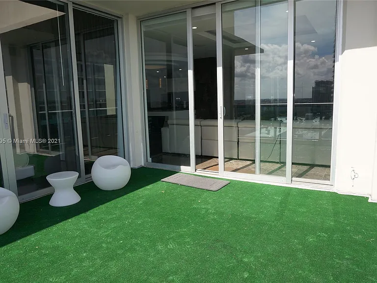 4001 S Ocean Dr #1 — Photo 12