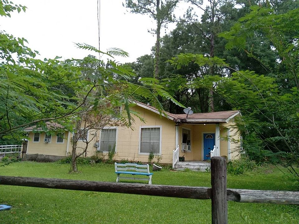 1st image of 1040 Dogwood Dr