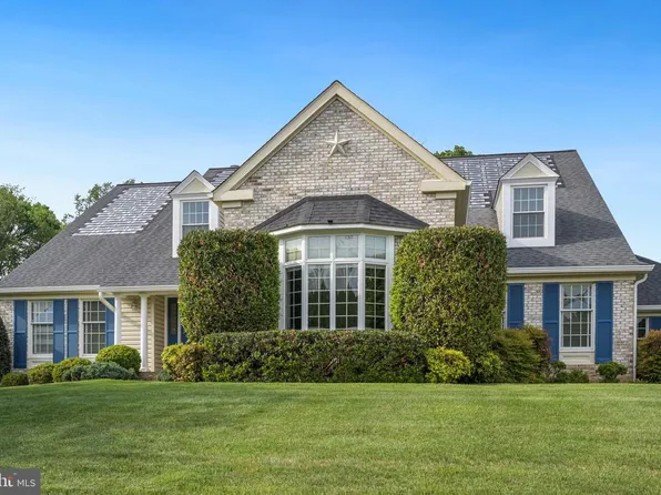 7427 Ottenbrook Ter, Derwood, MD 20855