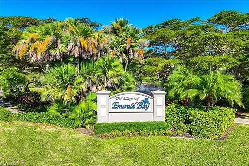 386 Emerald Bay Cir Photo 1