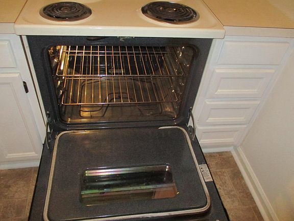 4th image of 471 Lees Mill Dr