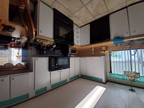 5th image of 5200 28th St N #604