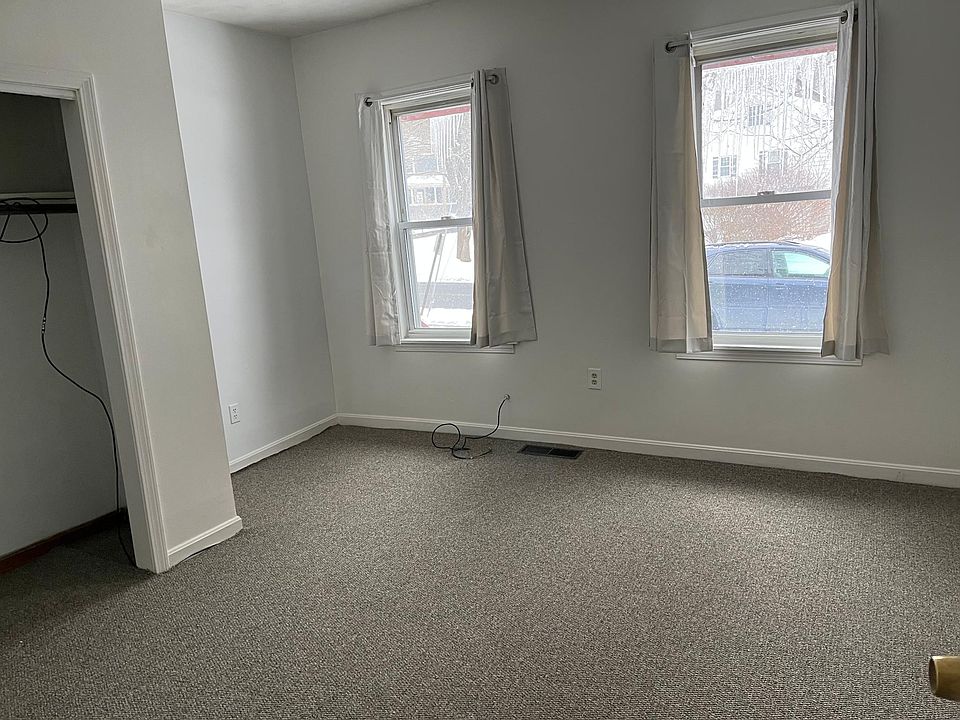 2nd image of 185 Appleton Ave
