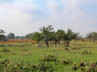 265 Apache Trce NW, Harper, TX 78631