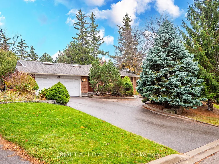 20 Pine Ridge Ln — Photo 1