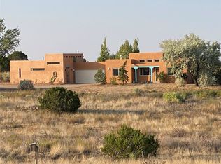 8 Lauro Pl, Santa Fe, NM 87508