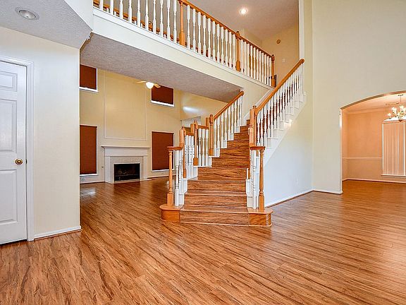 2nd image of 4267 Northvale Dr