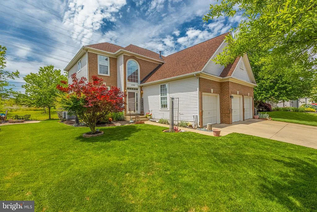 43089 Binkley Cir photo 1