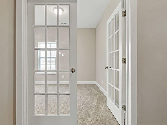 452 Shaftesbury Place-03 Compressed