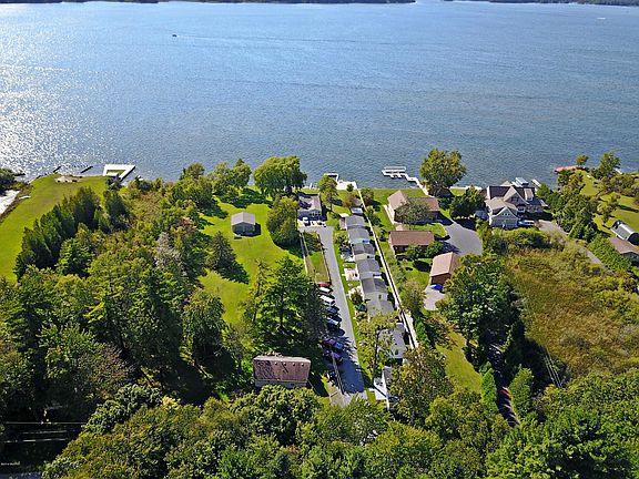 2nd image of 4513 N Lakeshore Dr