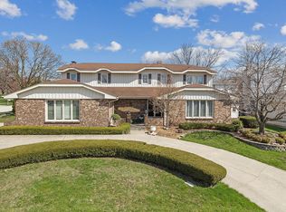 8336 Red Oak Ln, Orland Park, IL