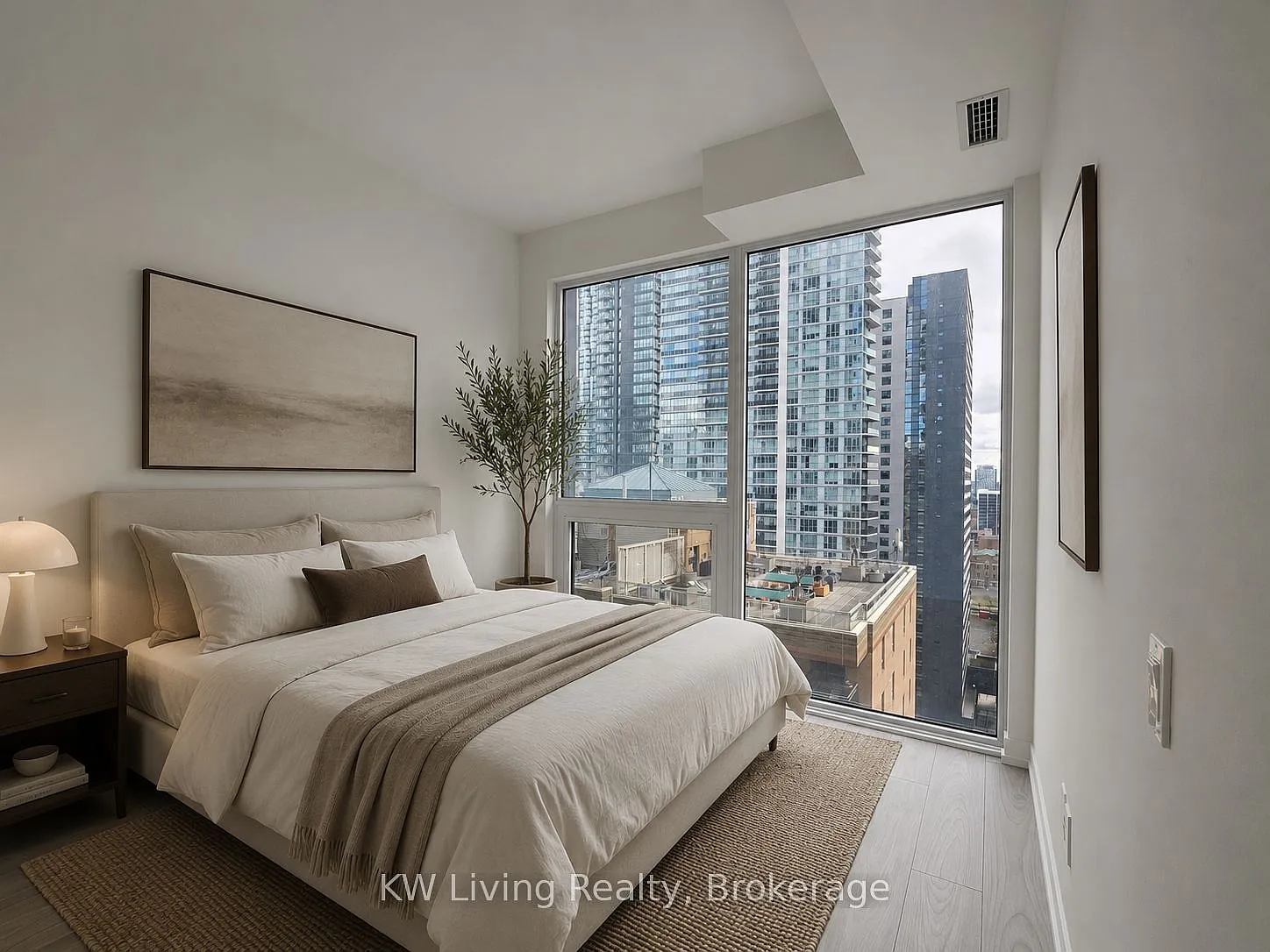 199 Church Condos — Photo 3