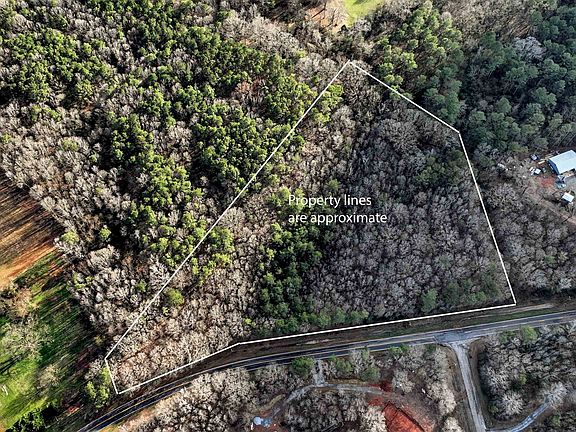 2nd image of 155 Aikenton Rd