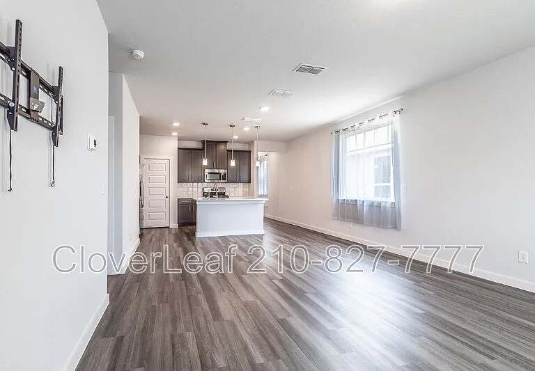 14751 Sweet Clover — Photo 10