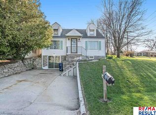 7615 S 30th St, Bellevue, NE 68147