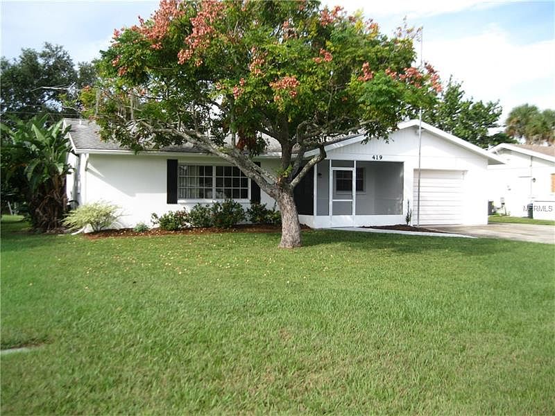 1st image of 419 Gulfbreeze Blvd