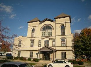 101 N 12th St APT 204, Terre Haute, IN 47807