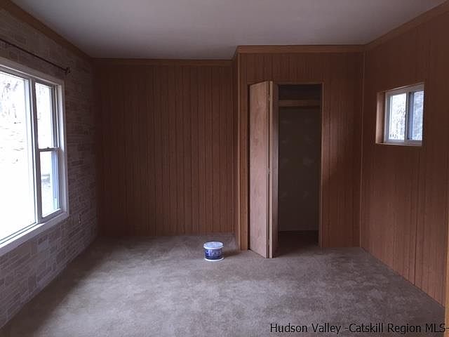 2nd image of 1359 Old Post Rd