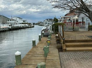 11 Osprey Dr, Toms River, NJ 08753