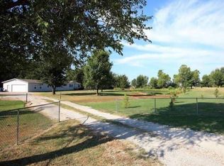 8902 E 130th St N, Collinsville, OK 74021