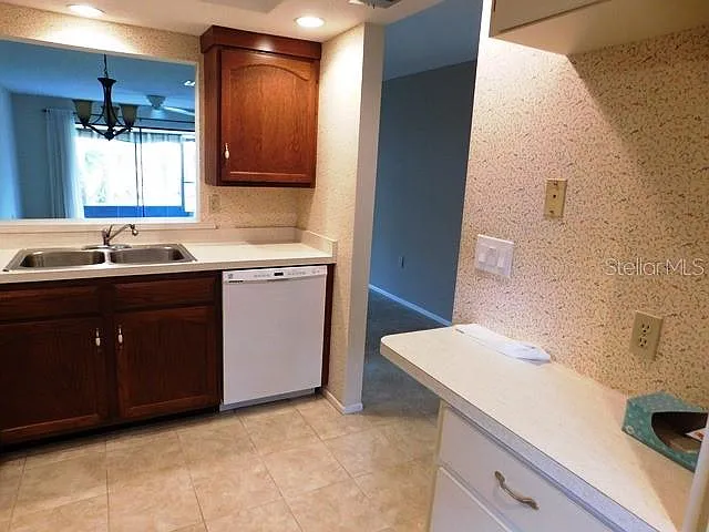 375 Three Lakes Ln #A — Photo 7
