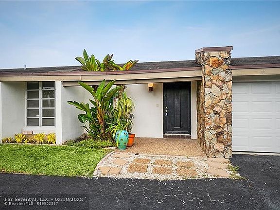 3rd image of 11851 NW 29th Mnr