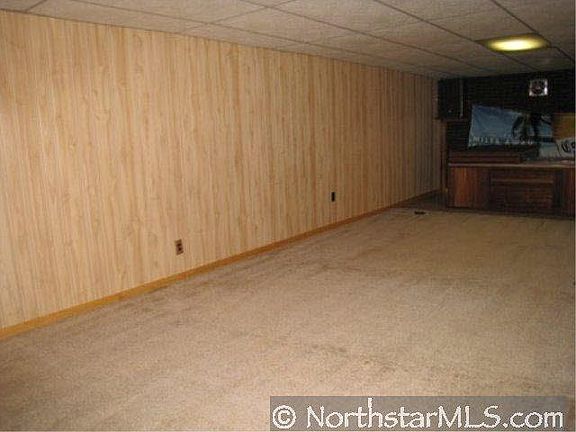 5th image of 205 Russell Court
