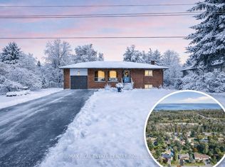 3047 Sandy Cove Dr, Innisfil, ON L9S 2K1
