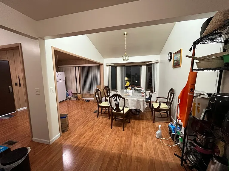 1102 Washington Cir — Photo 14